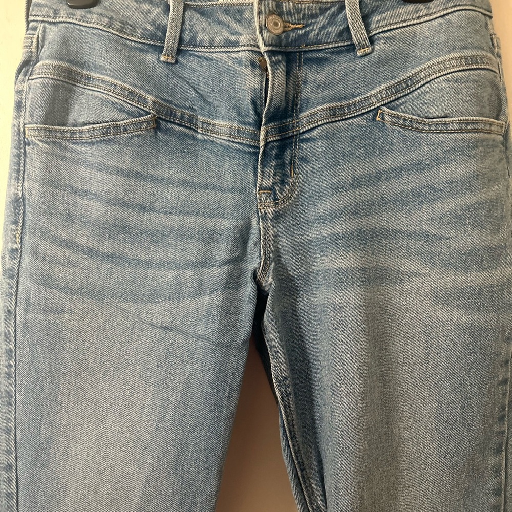 Old Navy Light Blue Women's Skinny Mid-Rise Jeans - Picture 2 of 5